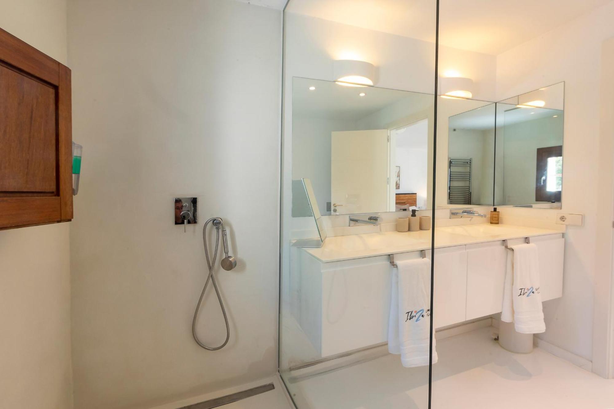 Villa Near Ibiza Town Sleeps 11 To 13 Guests Can Furnet Εξωτερικό φωτογραφία