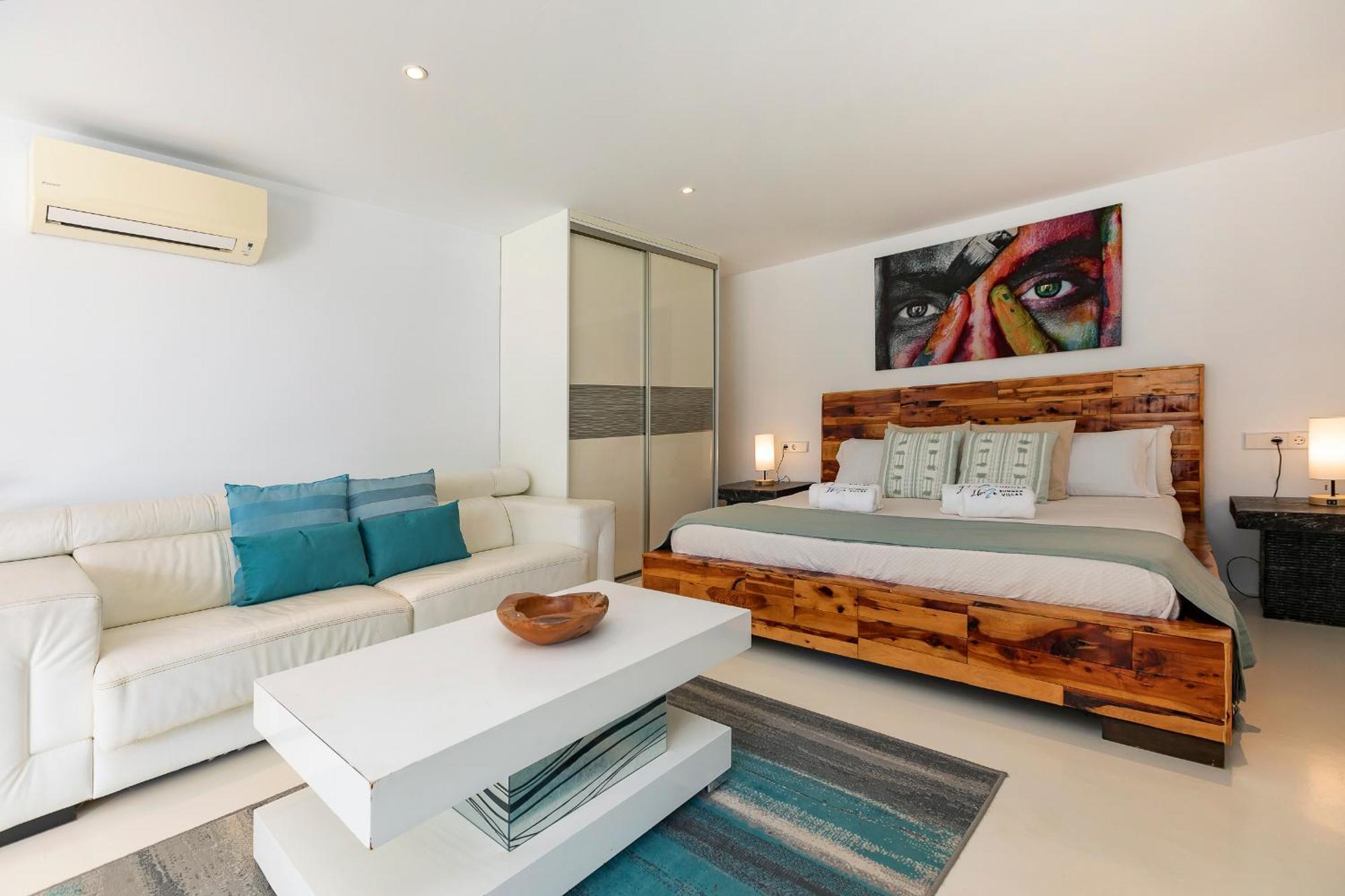 Villa Near Ibiza Town Sleeps 11 To 13 Guests Can Furnet Εξωτερικό φωτογραφία